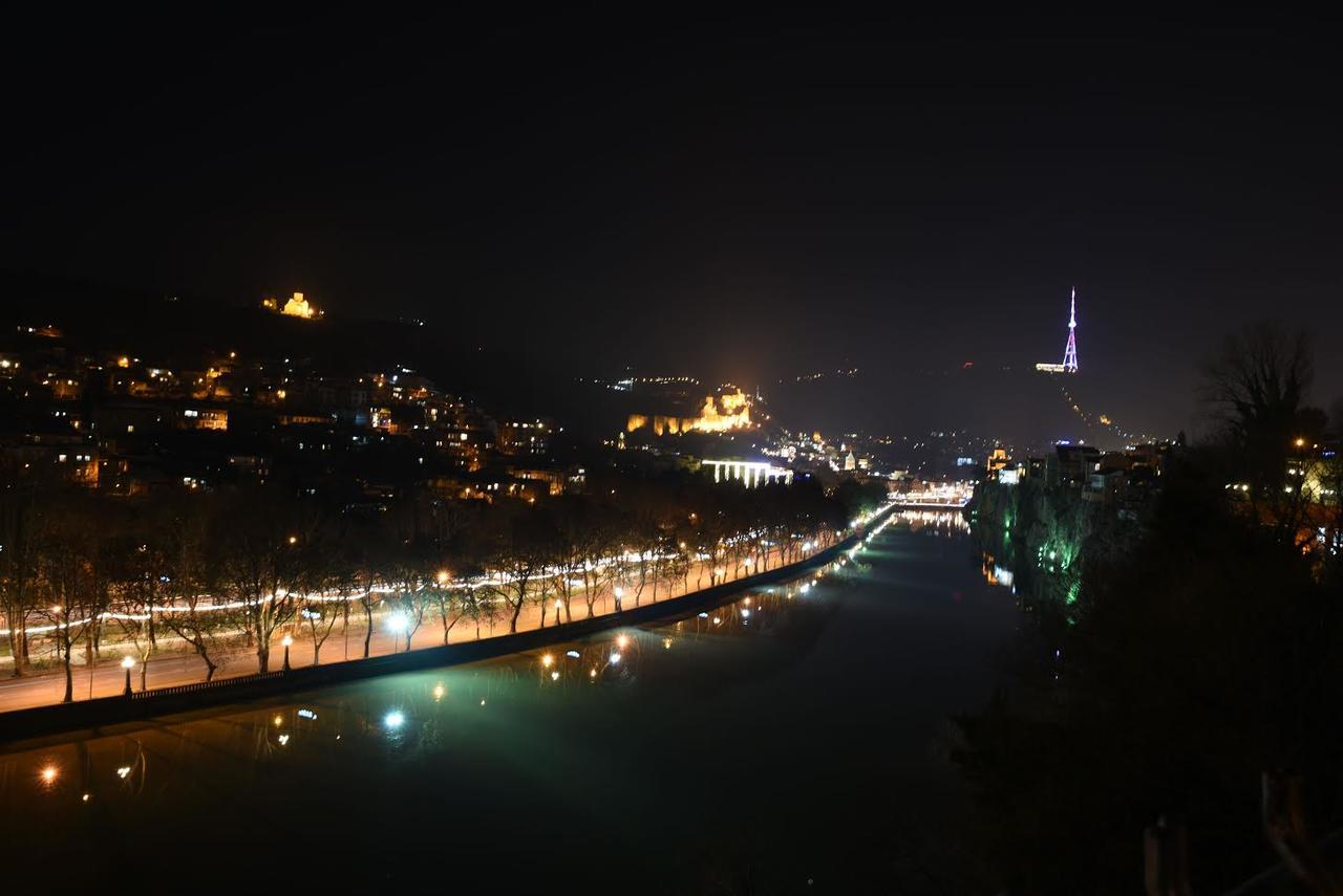 L U X U R Y Apartments In Old Tbilisi Buitenkant foto